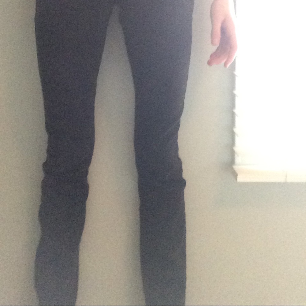 A pair of black jeans.